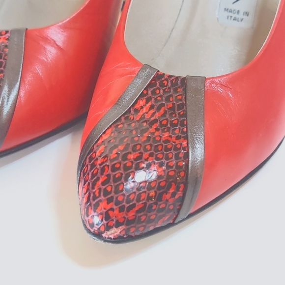 Via Spiga Vintage Red Leather Heels - Picture 12 of 12